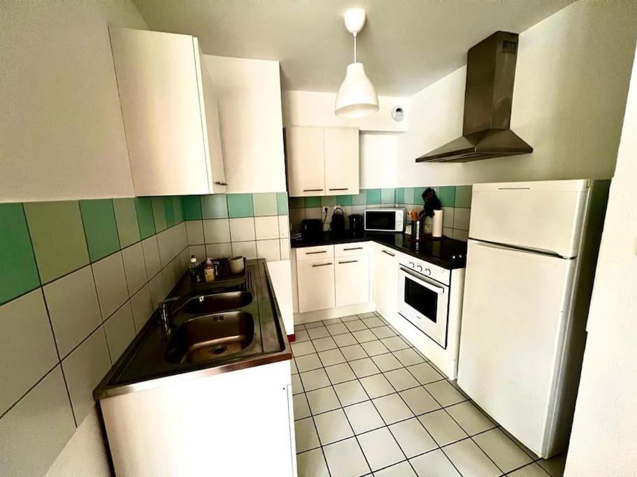 La Sinne Appartement 2 Pieces Avec Garage Mulhouse Ngoại thất bức ảnh